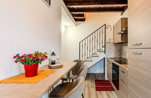 Azzano Apartamento | Apartment Vista Paradiso by Interhome