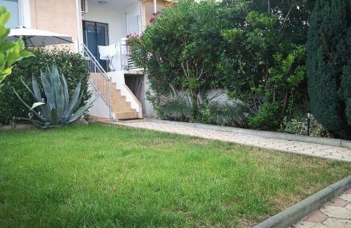 Funtana Apartamento | Apartment Viti with garden and barbecue