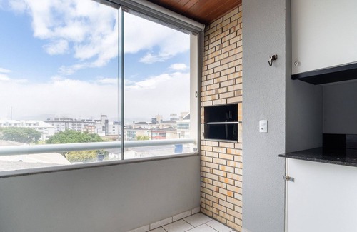 Ingleses do Rio Vermelho Apartamento | Apartment w/ Barbecue 230m From the Beach Zio0201