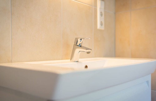 Unteruhldingen Apartamento | Apartment with 75 square meters, 1 bedroom, 1 living room/bedroom, max. 4 people