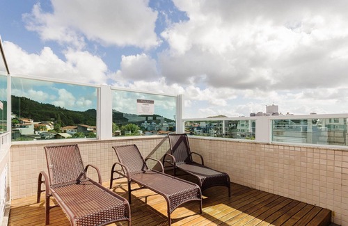 Jurere Apartamento | Apartment w/ Pool, 85m From Beach in Jurere Ptj203