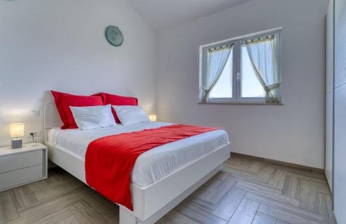 Brzac Apartamento | Apartment Wabi Sabi Resort 1-4 by Interhome