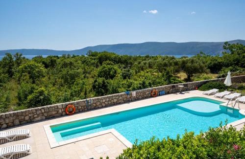 Brzac Apartamento | Apartment Wabi Sabi Resort 2-3 by Interhome