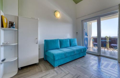 Brzac Apartamento | Apartment Wabi Sabi Resort 2-3 by Interhome