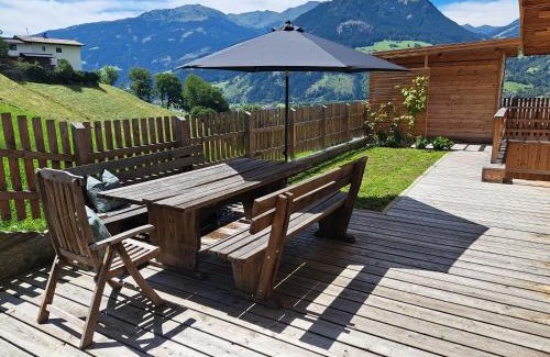 Hart im Zillertal Apartamento | Apartment Wasserfall im Zillertal - Oasis of Peace with Panoramic Terrace, near Fügen