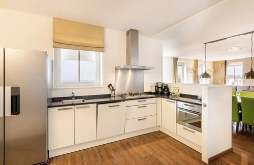 Zeewolde Apartamento | Apartment am Wasser für 12 Personen