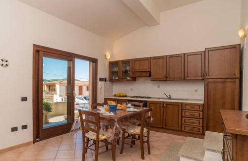 Porto Pollo Apartamento | Apartamento Wave by Interhome