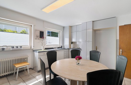 Kappelrodeck Apartamento | Apartamento 'Weinberglounge' con terraza privada, balcón y Wi-Fi