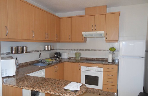 Puerto de Mazarrón Apartamento | Apartamento con vistas al mar, totalmente climatizado-WiFi Ahora disponible bajo petición