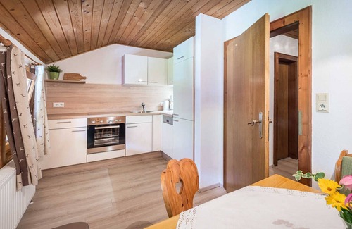 Weerberg Apartamento | Apartamento Wiesengruen - Floachhof - vacaciones de granja de 4 flores de calidad probada