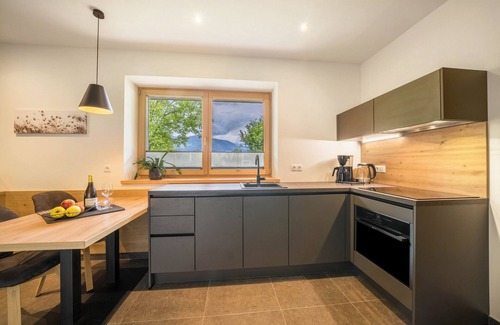 Tesimo Apartamento | Apartamento 'Wiesgut Stark' con vistas a la montaña, terraza privada y Wi-Fi
