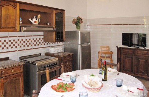Capanne-Prato-Cinquale Apartamento | Apartamento Wilma by Interhome