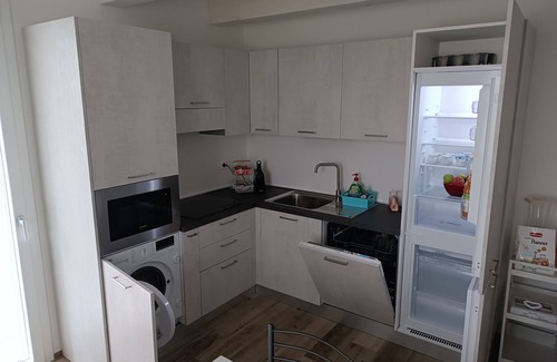 Borgo Montone Apartamento | Apartment with a swimming pool and heated hydrimassage pool available