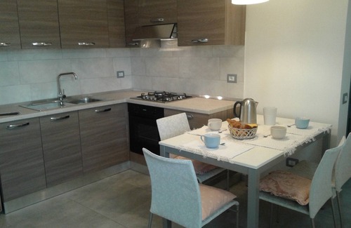 Sant'Omero Apartamento | APARTAMENTO CON 1 DORMITORIO