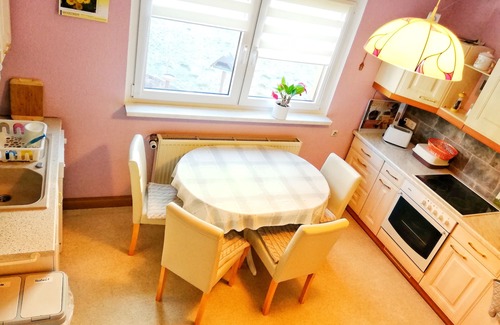 Zschorlau Apartamento | Apartamento con 2 habitaciones en Zschorlau / Erzgebirge