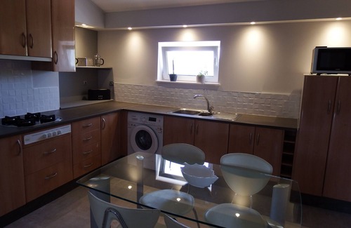 Arboleas Apartamento | Apartment with 2 Bedrooms & Terrace