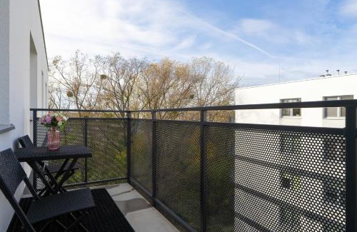 Grunwald Apartamento | Apartment with 2 Bedrooms and FREE GARAGE Poznań by Noclegi Renters