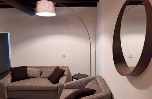Albano Laziale Apartamento | Apartment with 2 Double Bedrooms and 2 Bathrooms, Historic Center Albano Laziale