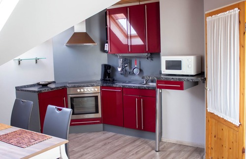 Hillesheim Apartamento | Apartment with a covered south-facing balcony