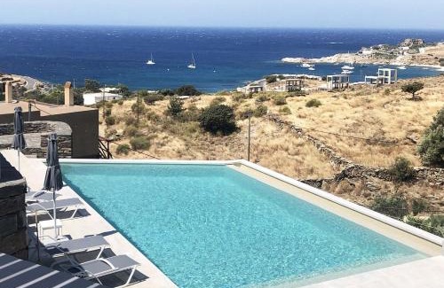Koundouros Apartamento | Apartment with a sea view and swimming pool, in the area of Koundouros