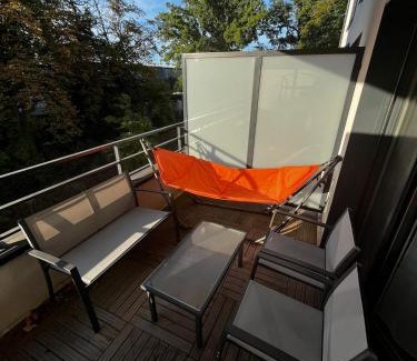 Clamart Apartamento | Apartment with a terrace
