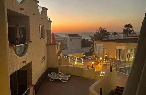 Bahia Calma Apartamento | Rapp para no fumadores. con balcón y vista al mar, cerca de la playa, 2 dormitorios