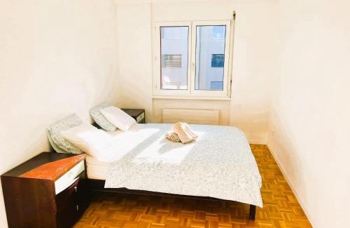 Altstetten Apartamento | Apartment with Balcony in Zurich, Kars - Self Checkin