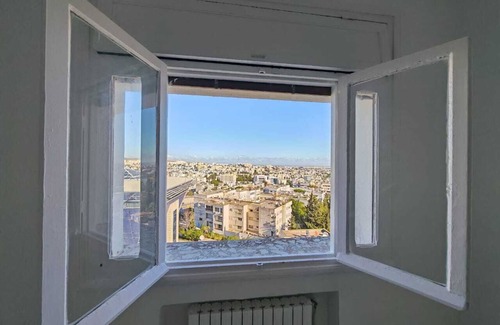 Notre Dame Apartamento | Apartment with breathtaking view of the Gulf of Tunis, Embassy residential area
