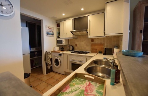 Pueblo Mascarat Apartamento | Apartamento con piscina comunitaria en Altea, en la Costa Blanca, España para 4 personas