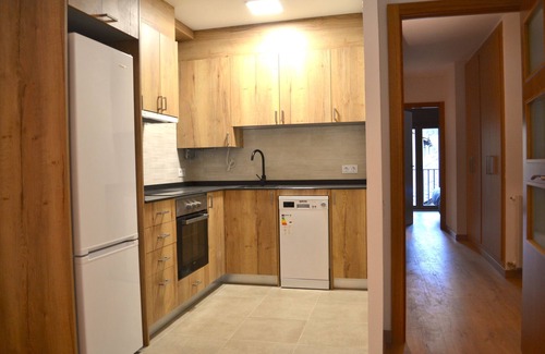 Esterri D'Aneu Apartamento | Apartamento con vistas y céntrico en Esterri