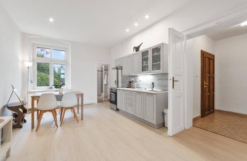 Ceska Lipa Apartamento | Apartment with Garden View
