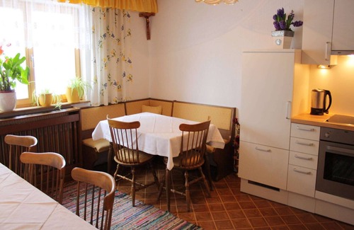 Taxenbach Apartamento | Apartment with Garden, Garden Furniture, BBQ