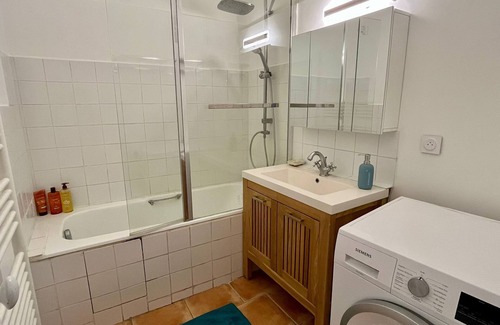 Notre-Dame du Mont Apartamento | Apartment with garden in the heart of Cour Julien, Marseille