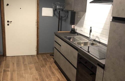 Quartieri Settecenteschi Apartamento | Apartment with kitchen