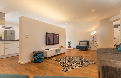 Niedernsill Apartamento | Apartment with large living room with terrace