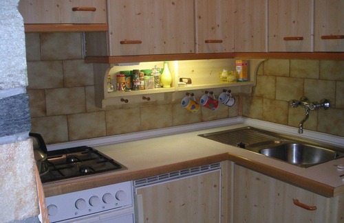 Montelago-San Gottardo Condominio | Apartamento con vistas panorámicas y playa privada.