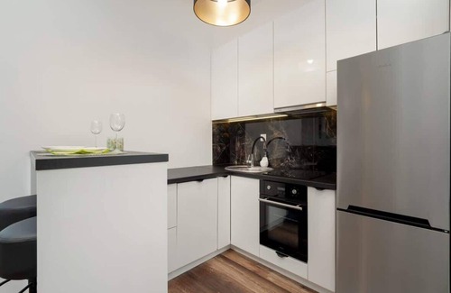 Rzeszow Apartamento | Apartment with Parking | Bath | Smart TV