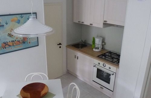 Riva del Garda Apartamento | Gran apartamento con piscina a 350 metros del lago, a 15 minutos v. Centro Riva d / Garda