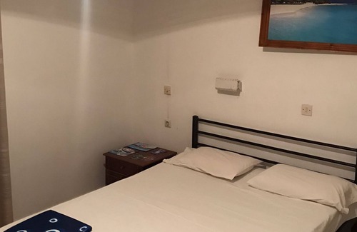Esperion Apartamento | Apartment with pool - 5 min from the beach!