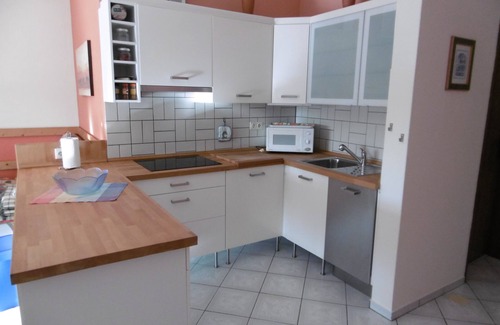 Burgau Apartamento | Apartment with pool in a quiet location and beautiful garden