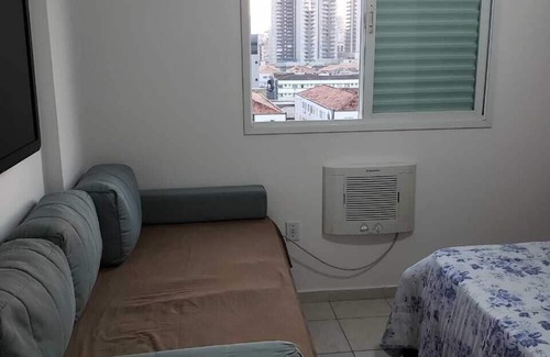 Boqueirao Apartamento | Apartamento con vistas al mar, a 12 m de la arena. 2 dormitorios y 2 baños para 8 personas.