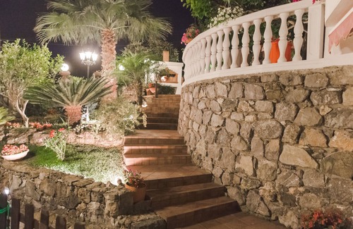 Villammare Apartamento | Apartment with sea view
