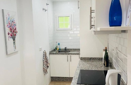 Puerto de la Duquesa Apartamento | Apartamento con vistas al mar en zona tranquila