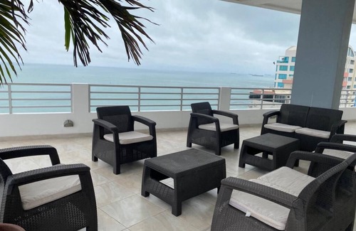 Salinas Apartamento | DEPARTAMENTO CON VISTA AL MAR, A 1 MINUTO DE LA PLAYA!
