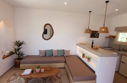 Pachena Apartamento | Apartment with Sea View & Plunge Pool (1st floor)