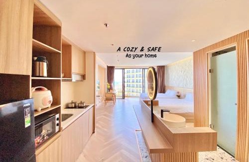 Dien Duong Apartamento | Apartment with sea view from bed, 5 star resort 1N