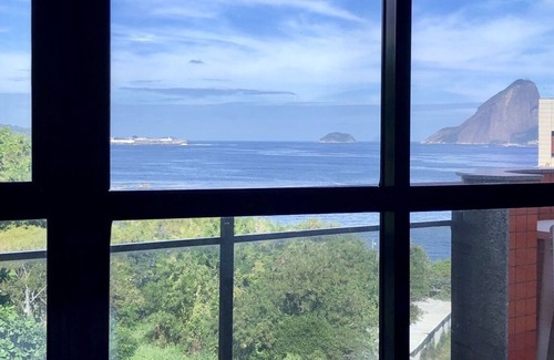 Boa Viagem Apartamento | Apartment with Sugar Loaf view, swimming pool, garage, sauna, gym and mini market