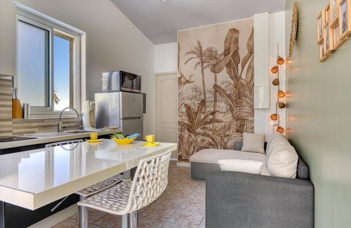 Petite-ÃŽle Apartamento | Apartamento-Panorámico-Baño con bañera-Vista al Mar