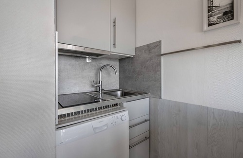 Saint-Marc-sur-Mer Apartamento | Apartamento con terraza y vista al mar - a 30m de la playa