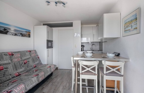 Saint-Marc-sur-Mer Apartamento | Apartamento con terraza y vista al mar - a 30m de la playa